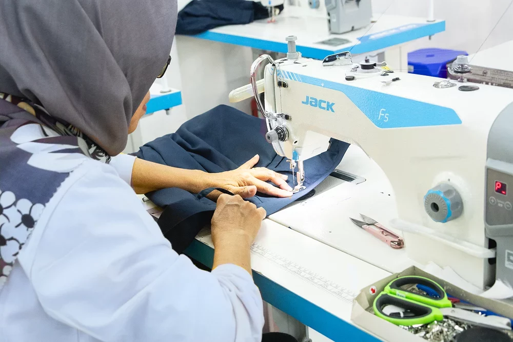 2 Pramika Uniform|Home