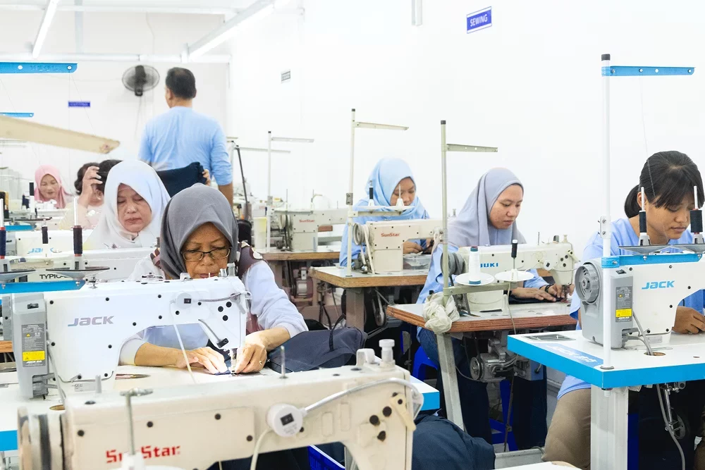 3 Pramika Uniform|Home